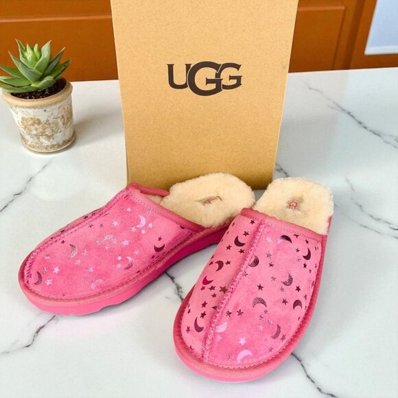 NIB UGG Keegan Slipper Moon And Stars Size 5 - Picture 1 of 11